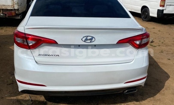 Acheter Occasion Voiture Hyundai Sonata Blanc à Lomé, Maritime Acheter Occasion Voiture Hyundai Sonata Blanc à Lomé, Maritime