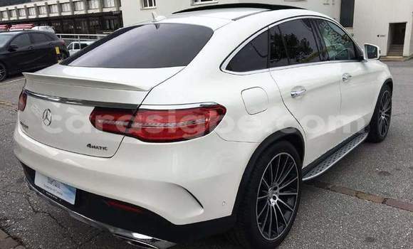 Acheter Occasion Voiture Mercedes‒Benz GL–Class Blanc à Lomé, Maritime Acheter Occasion Voiture Mercedes‒Benz GL–Class Blanc à Lomé, Maritime