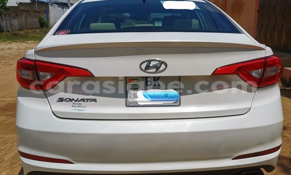 Acheter Occasion Voiture Hyundai Sonata Blanc à Lomé, Maritime Acheter Occasion Voiture Hyundai Sonata Blanc à Lomé, Maritime