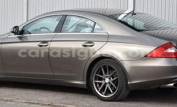 Buy Used Mercedes‒Benz CLS–Class Brown Car in Lome in Maritime Buy Used Mercedes‒Benz CLS–Class Brown Car in Lome in Maritime
