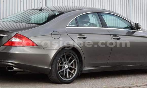 Buy Used Mercedes‒Benz CLS–Class Brown Car in Lome in Maritime Buy Used Mercedes‒Benz CLS–Class Brown Car in Lome in Maritime