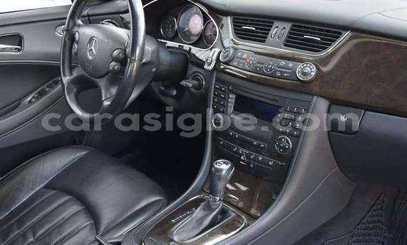 Buy Used Mercedes‒Benz CLS–Class Brown Car in Lome in Maritime Buy Used Mercedes‒Benz CLS–Class Brown Car in Lome in Maritime