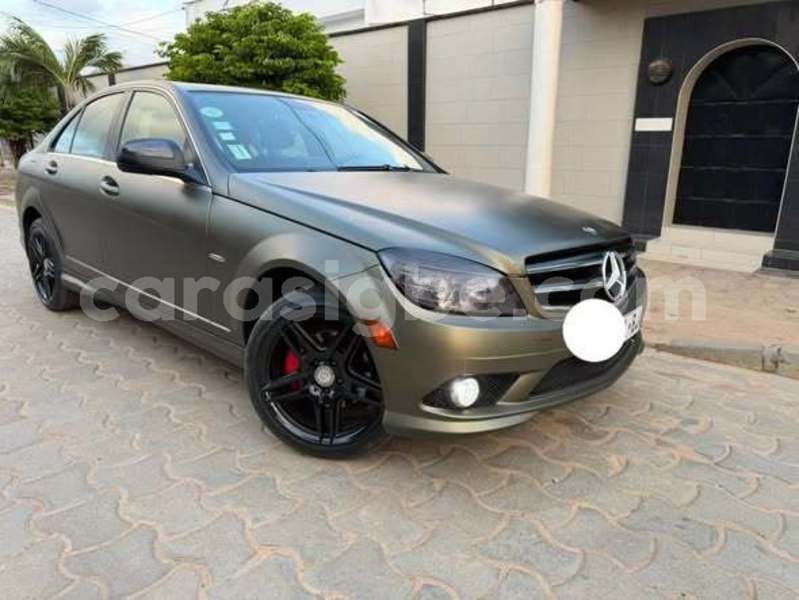 Big with watermark mercedes benz c classe maritime lome 11521