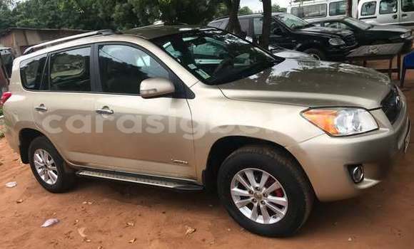 Acheter Occasion Voiture Toyota RAV4 Autre à Lomé, Maritime