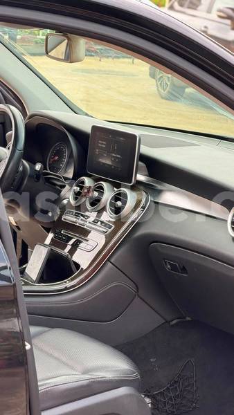 Big with watermark mercedes benz glc maritime lome 11539
