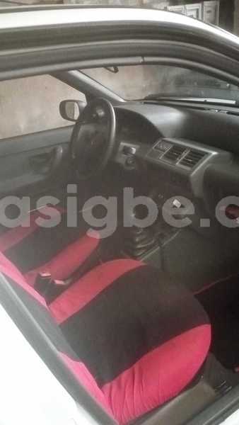 Big with watermark renault clio togo kara 11560