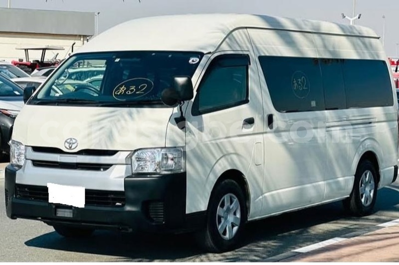 Big with watermark toyota hiace maritime lome 11571