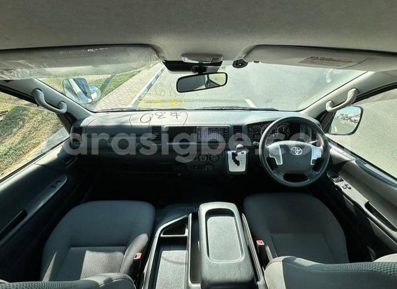 Big with watermark toyota hiace maritime lome 11571