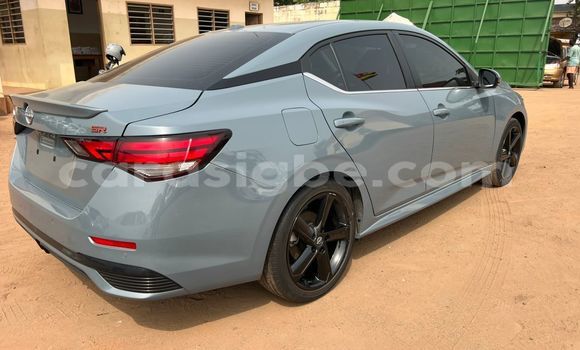 Acheter Occasion Voiture Nissan Sentra Gris à Lomé, Maritime Acheter Occasion Voiture Nissan Sentra Gris à Lomé, Maritime
