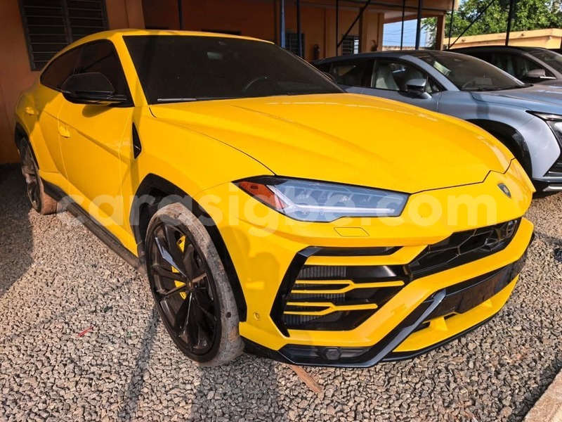 Big with watermark lamborghini urus maritime lome 11592