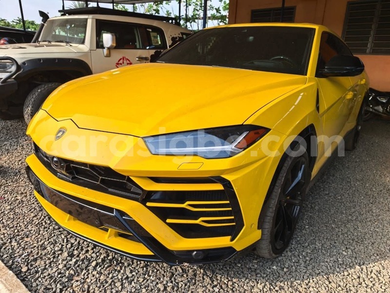 Big with watermark lamborghini urus maritime lome 11592