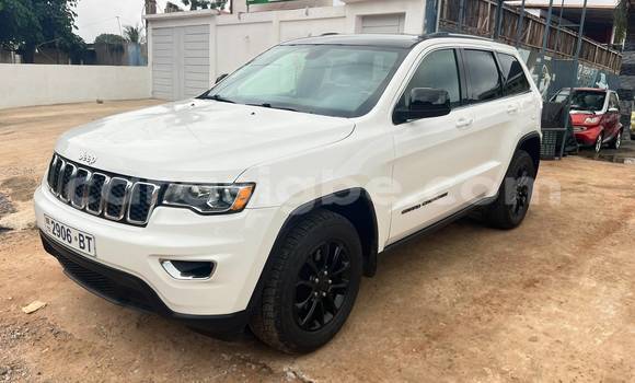 Acheter Occasion Voiture Jeep Grand Cherokee Blanc à Lomé, Maritime Acheter Occasion Voiture Jeep Grand Cherokee Blanc à Lomé, Maritime