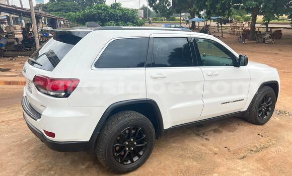 Acheter Occasion Voiture Jeep Grand Cherokee Blanc à Lomé, Maritime Acheter Occasion Voiture Jeep Grand Cherokee Blanc à Lomé, Maritime