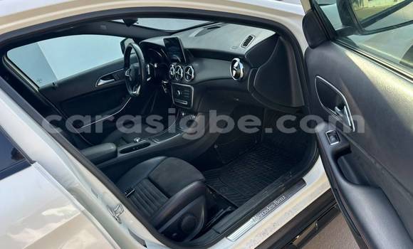 Acheter Occasion Voiture Mercedes‒Benz GLA-klasse AMG Blanc à Lomé, Togo Acheter Occasion Voiture Mercedes‒Benz GLA-klasse AMG Blanc à Lomé, Togo