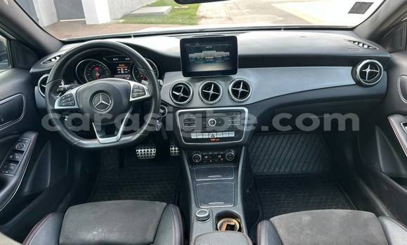 Acheter Occasion Voiture Mercedes‒Benz GLA-klasse AMG Blanc à Lomé, Togo Acheter Occasion Voiture Mercedes‒Benz GLA-klasse AMG Blanc à Lomé, Togo