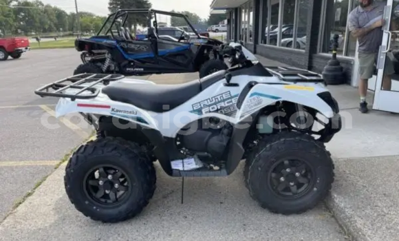 Buy New Kawasaki Brute Force White Bike in Atakpame in Togo Buy New Kawasaki Brute Force White Bike in Atakpame in Togo