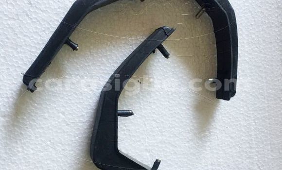 Buy BMW 2000 CS bumpers in Amlame in Plateaux Buy BMW 2000 CS bumpers in Amlame in Plateaux