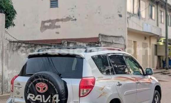Acheter Occasion Voiture Toyota RAV4 Autre à Lomé, Maritime
