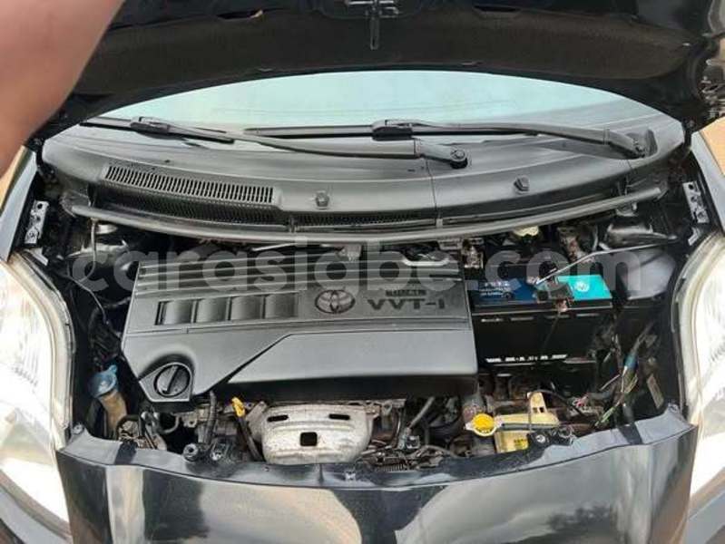 Big with watermark toyota yaris maritime lome 11628