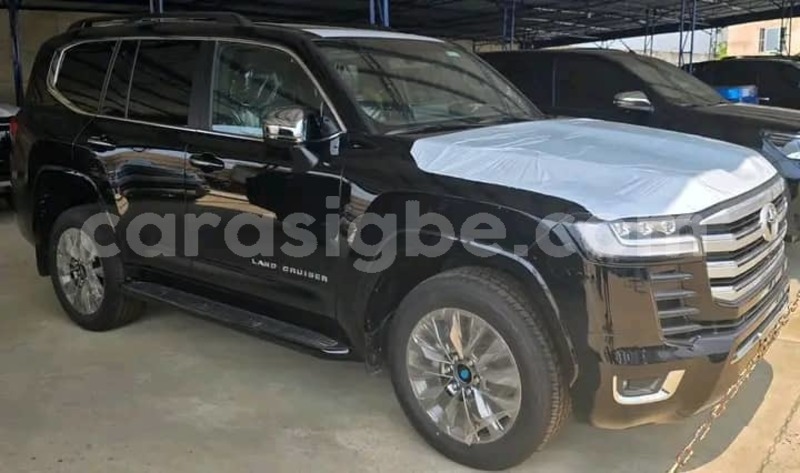 Big with watermark toyota land cruiser togo lome 11629