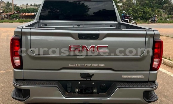 Acheter Occasion Voiture GMC Sierra Gris à Lomé, Maritime Acheter Occasion Voiture GMC Sierra Gris à Lomé, Maritime