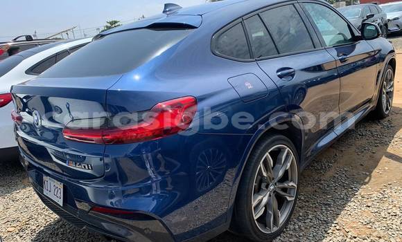 Acheter Occasion Voiture BMW X4 Vert à Lomé, Togo Acheter Occasion Voiture BMW X4 Vert à Lomé, Togo