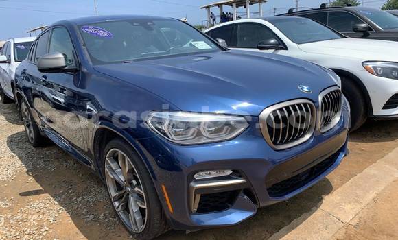 Acheter Occasion Voiture BMW X4 Vert à Lomé, Togo Acheter Occasion Voiture BMW X4 Vert à Lomé, Togo