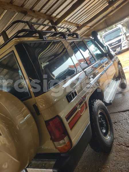 Big with watermark toyota land cruiser togo lome 11645