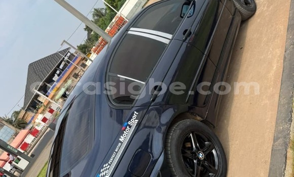 Acheter Occasion Voiture BMW E46 Noir à Bé, Togo Acheter Occasion Voiture BMW E46 Noir à Bé, Togo