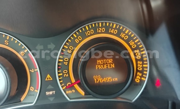 Buy Used Toyota Auris Black Car in Lome in Maritime Buy Used Toyota Auris Black Car in Lome in Maritime
