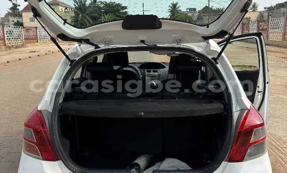 Acheter Occasion Voiture Toyota Yaris Blanc à Lomé, Maritime Acheter Occasion Voiture Toyota Yaris Blanc à Lomé, Maritime