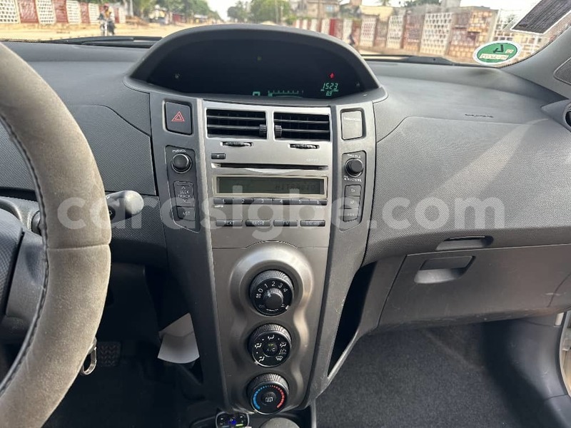 Big with watermark toyota yaris maritime lome 11650