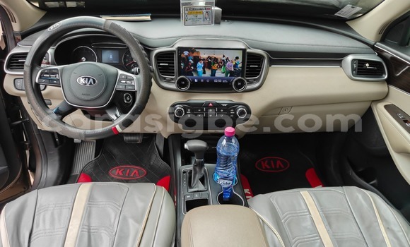 Acheter Occasion Voiture Kia Sorento Gris à Lomé, Maritime Acheter Occasion Voiture Kia Sorento Gris à Lomé, Maritime