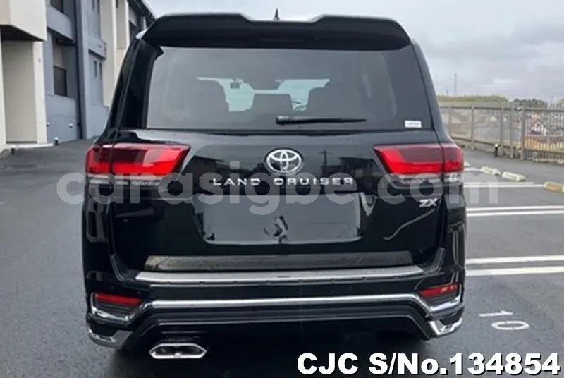 Big with watermark toyota land cruiser west africa lome 11655