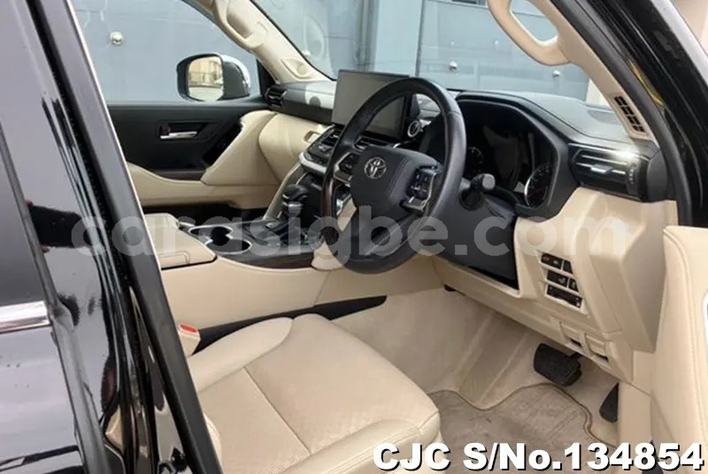 Big with watermark toyota land cruiser west africa lome 11655