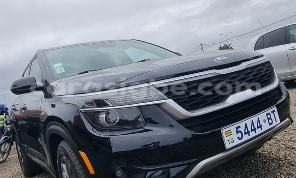 Acheter Neuf Voiture Kia Sportage Noir à Lomé, Togo Acheter Neuf Voiture Kia Sportage Noir à Lomé, Togo