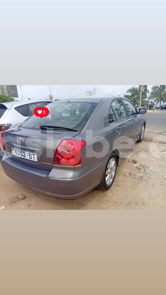 Big with watermark toyota avensis maritime lome 11662