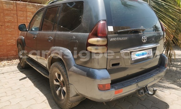 Buy Used Toyota Land Cruiser Prado Silver Car in Lome in Maritime Buy Used Toyota Land Cruiser Prado Silver Car in Lome in Maritime