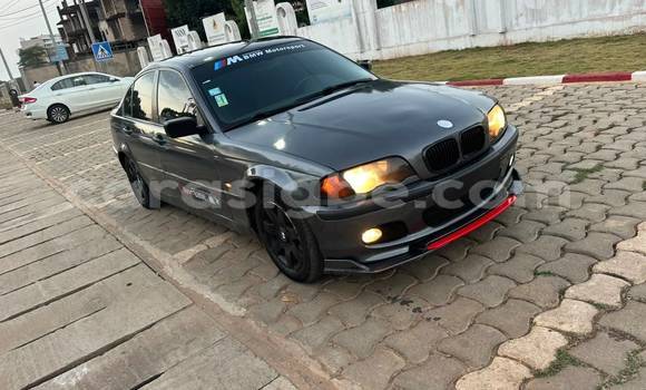 Acheter Occasion Voiture BMW E46 Noir à Aného, Togo