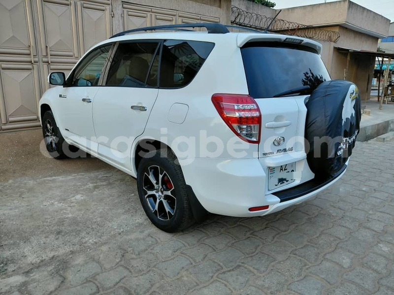 Big with watermark toyota rav4 togo adawlato 11678