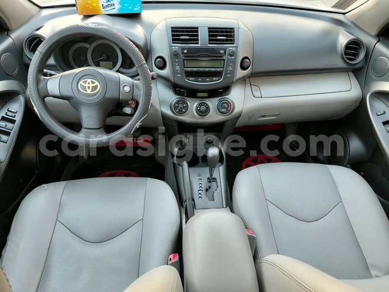Big with watermark toyota rav4 togo adawlato 11678
