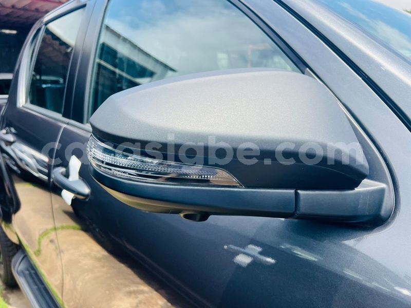 Big with watermark toyota hilux togo lome 11686