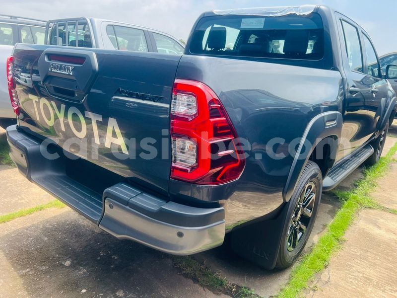 Big with watermark toyota hilux togo lome 11686