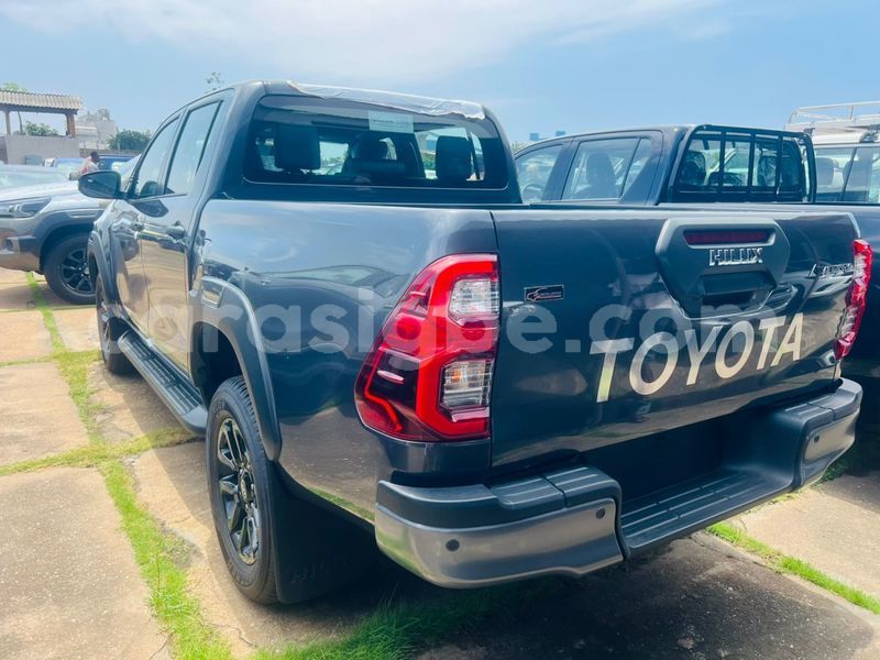 Big with watermark toyota hilux togo lome 11686