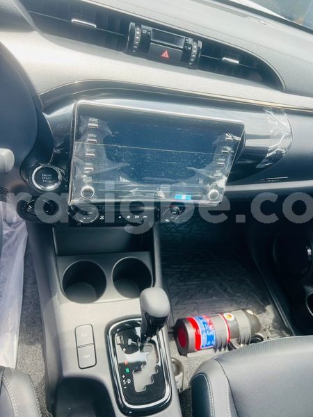 Big with watermark toyota hilux togo lome 11686