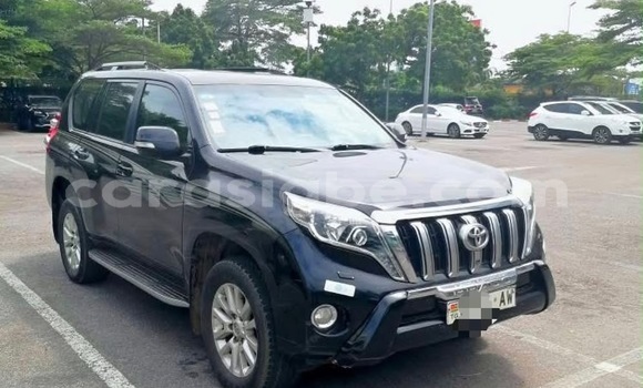 Acheter Occasion Voiture Toyota Prado Bleu à Lomé, Togo