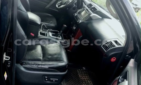 Acheter Occasion Voiture Toyota Prado Bleu à Lomé, Togo Acheter Occasion Voiture Toyota Prado Bleu à Lomé, Togo