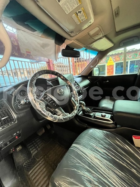 Big with watermark nissan patrol togo lome 11702