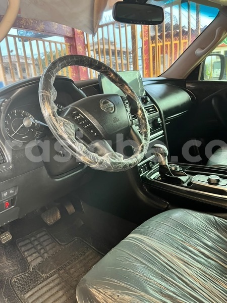 Big with watermark nissan patrol togo lome 11702