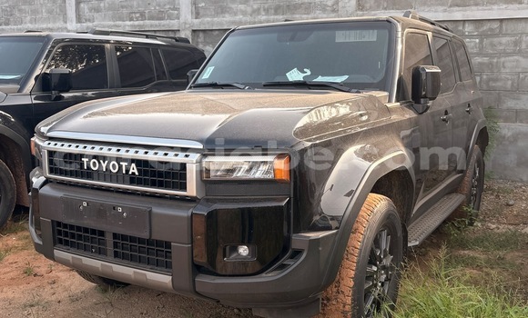 Acheter Neuf Voiture Toyota Land Cruiser Prado Noir à Lomé, Maritime Acheter Neuf Voiture Toyota Land Cruiser Prado Noir à Lomé, Maritime